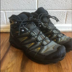 Salomon Men’s X Ultra 3 Mid GTX hiking boots
